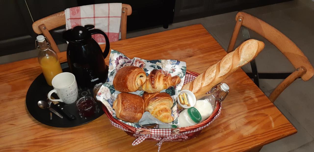 Le Hameau Bed and Breakfast Duneau Εξωτερικό φωτογραφία